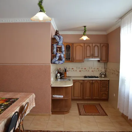 любов Apartment